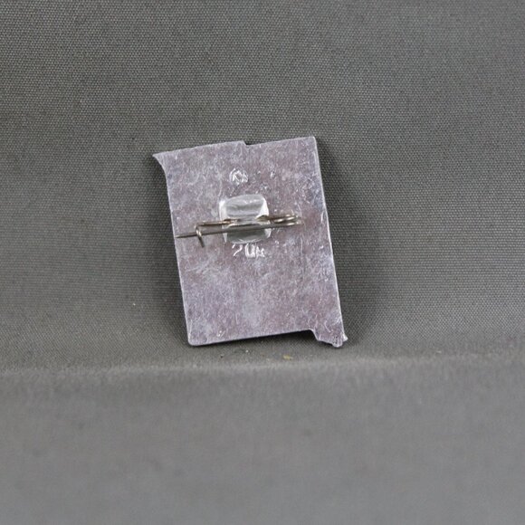 Vintage Hockey Pin - 1973 World Championships Stick Design - Stamped Pin - Picture 2 of 3